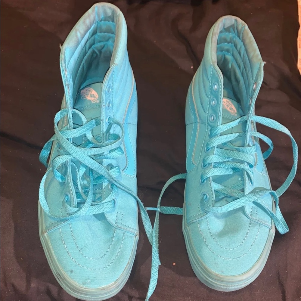 Vans size 7.5 men’s 9 women’s